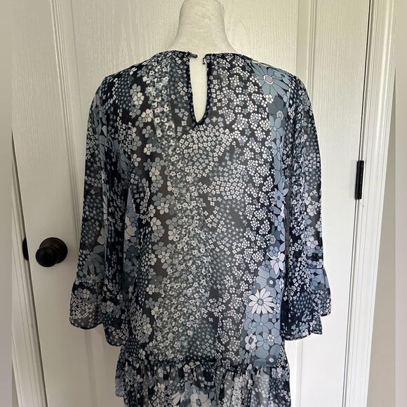 Michael Kors Women’s Blue Floral Sheer Blouse with Bell Sleeve Size Medium - Picture 3 of 11